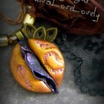 Shakespeare’s Cleopatra: Vulva Necklace